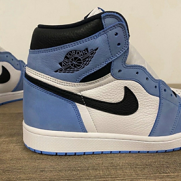 JORDAN1 university blue - Picture 2 of 4